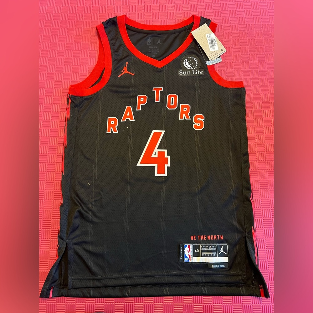 BNWT Toronto Raptors Black and Red Swingman Statement Jersey
